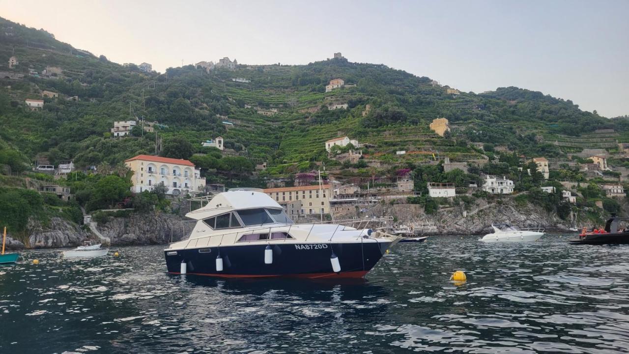 Salerno Yacht Hotel Ngoại thất bức ảnh
